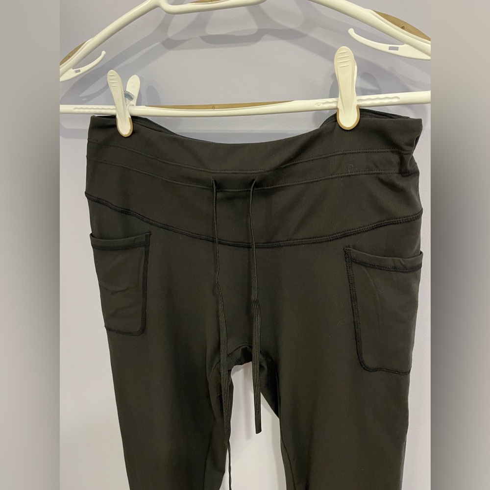 Blended Thread Leggings with pockets